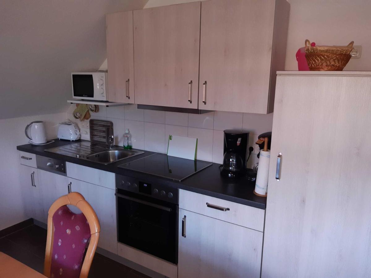Helgas Ferienwohnung 4 Sterne Sudbrookmerland Экстерьер фото
