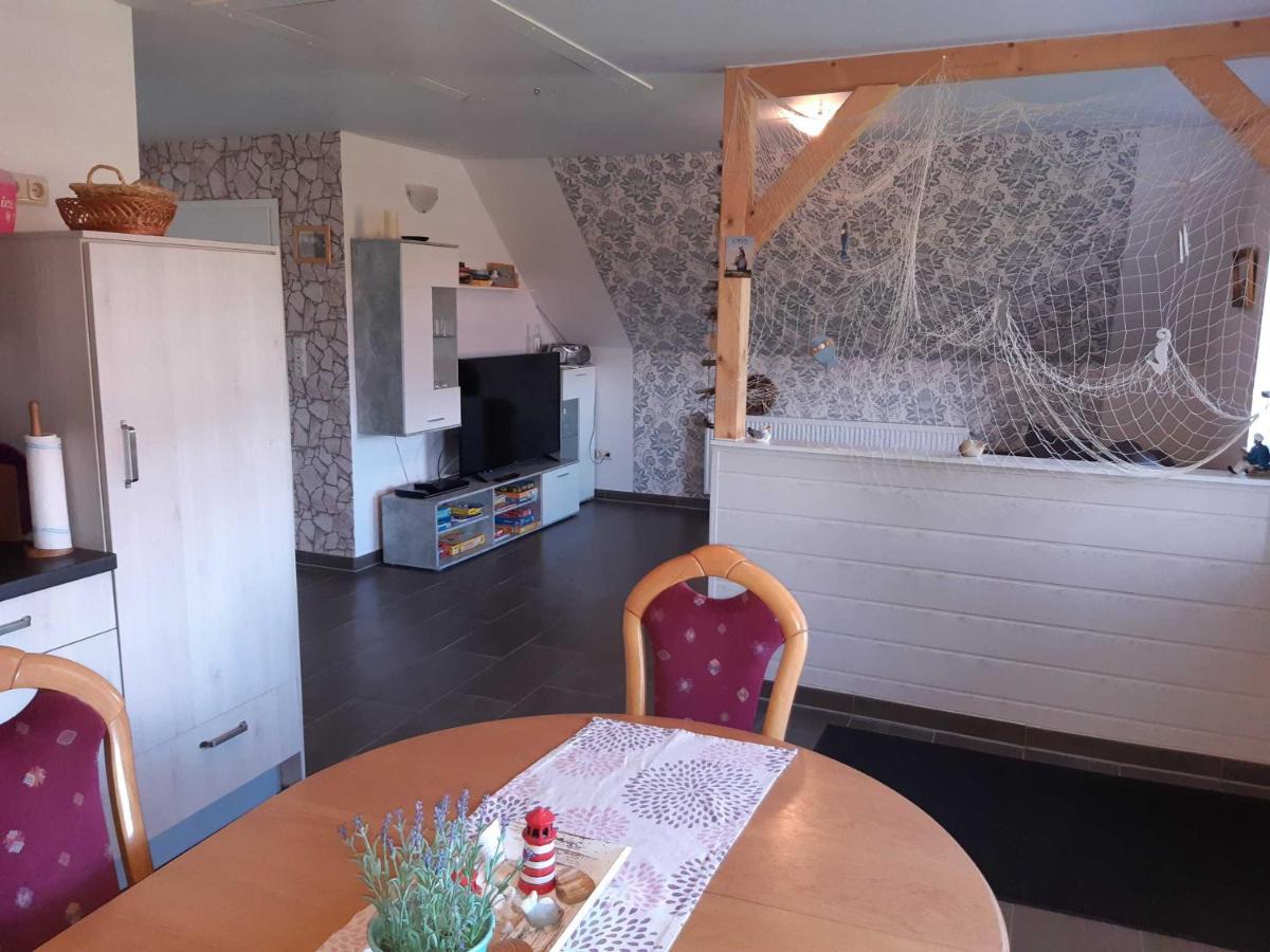 Helgas Ferienwohnung 4 Sterne Sudbrookmerland Экстерьер фото